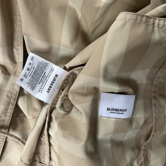 NWT BURBERRY jacket size 0 IT 34 - Picture 4 of 6